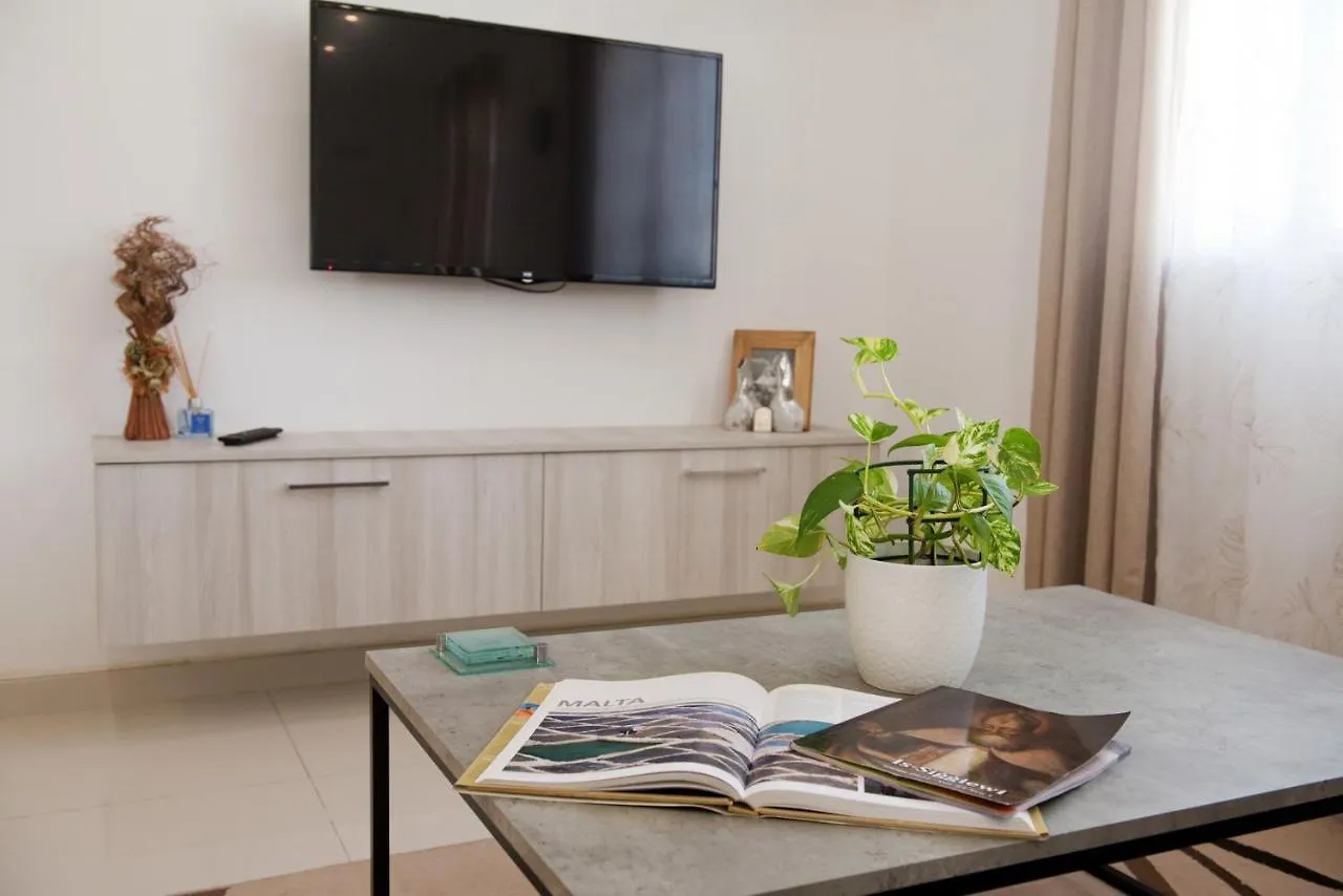 Modern 3Br Apartment With Balcony - Close To Limestone Heritage Park Siggiewi