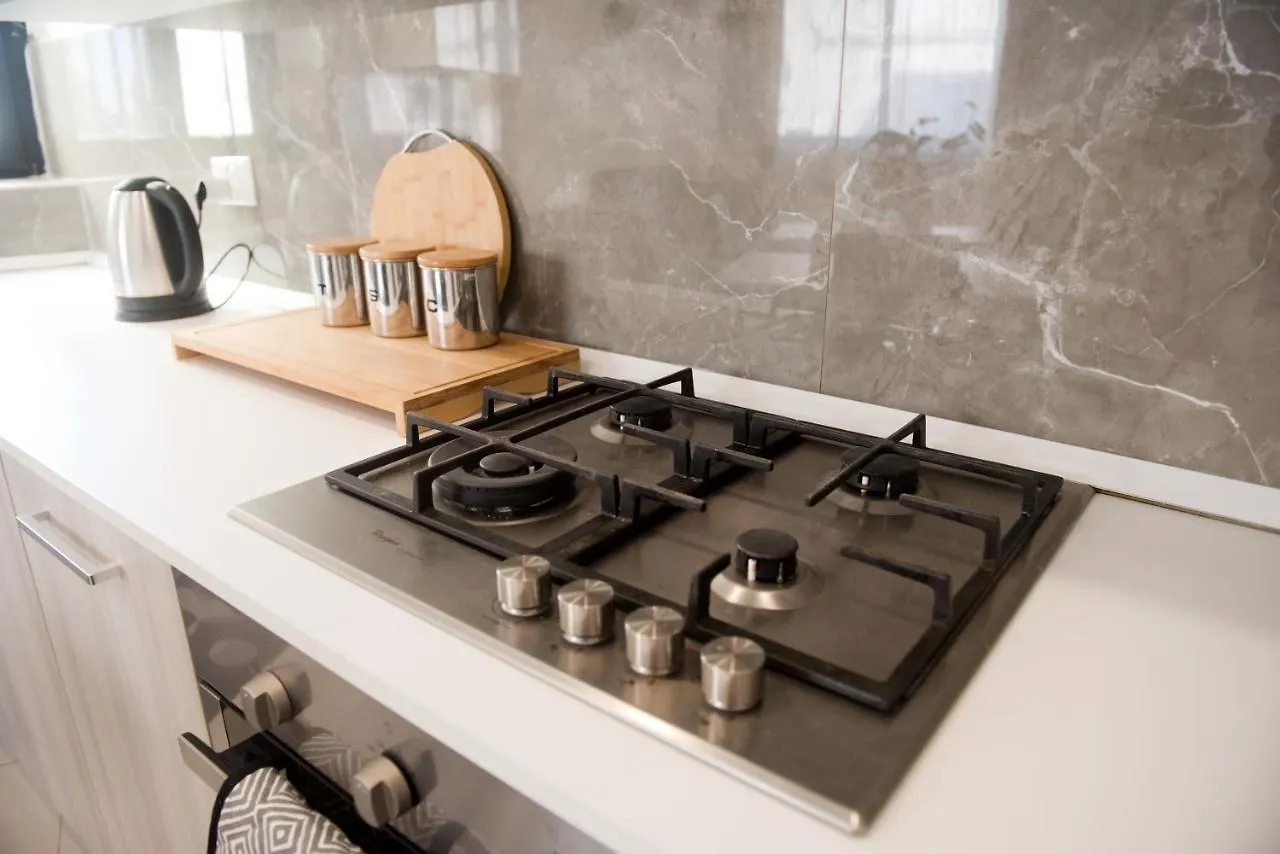 Modern 3Br Apartment With Balcony - Close To Limestone Heritage Park Siggiewi