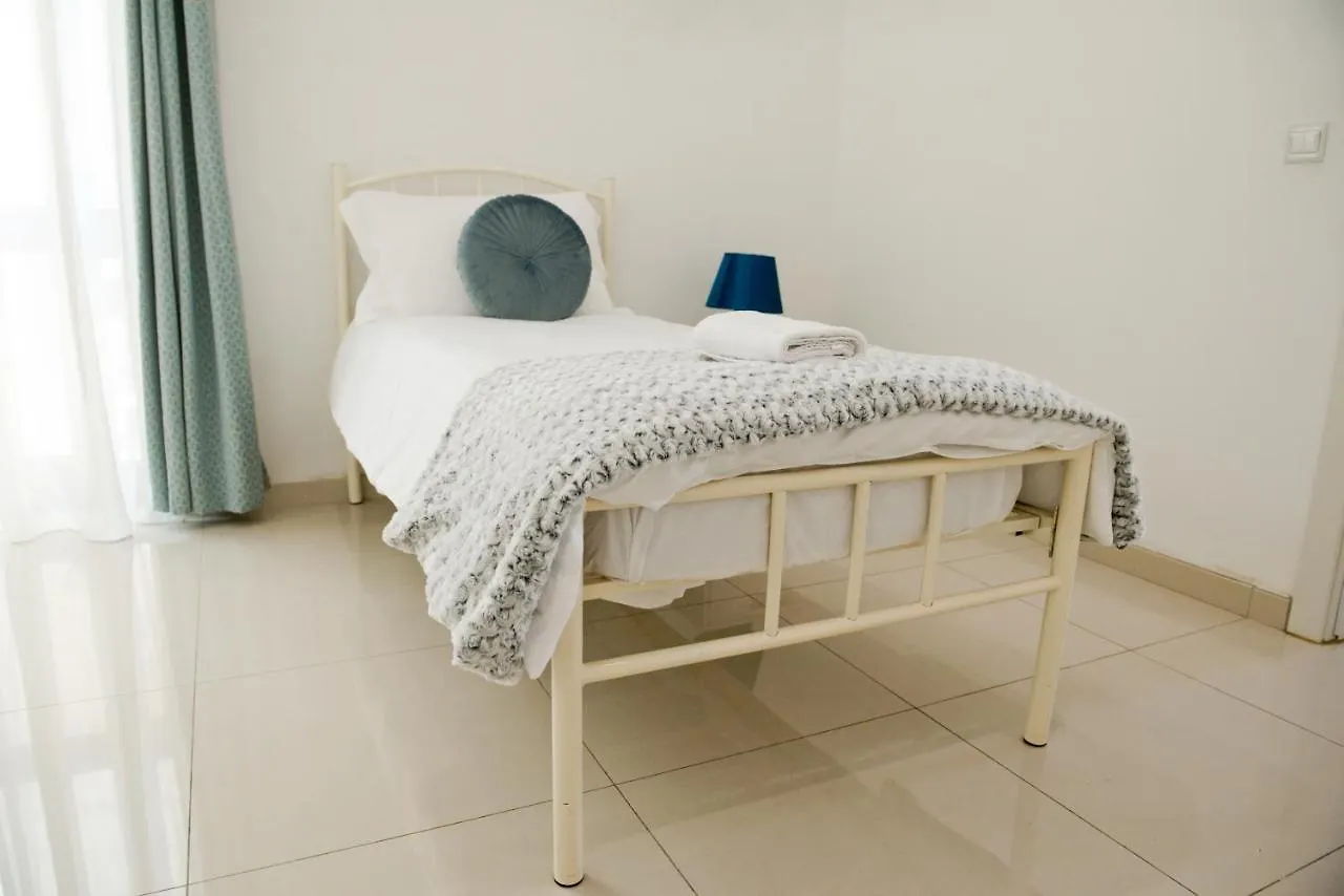 Modern 3Br Apartment With Balcony - Close To Limestone Heritage Park Siggiewi
