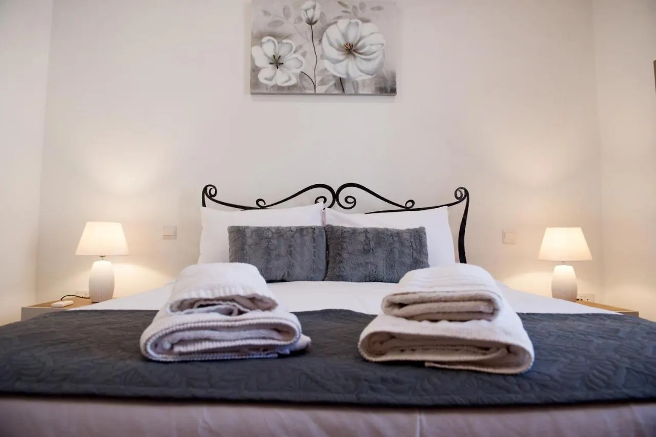 Modern 3Br Apartment With Balcony - Close To Limestone Heritage Park Siggiewi